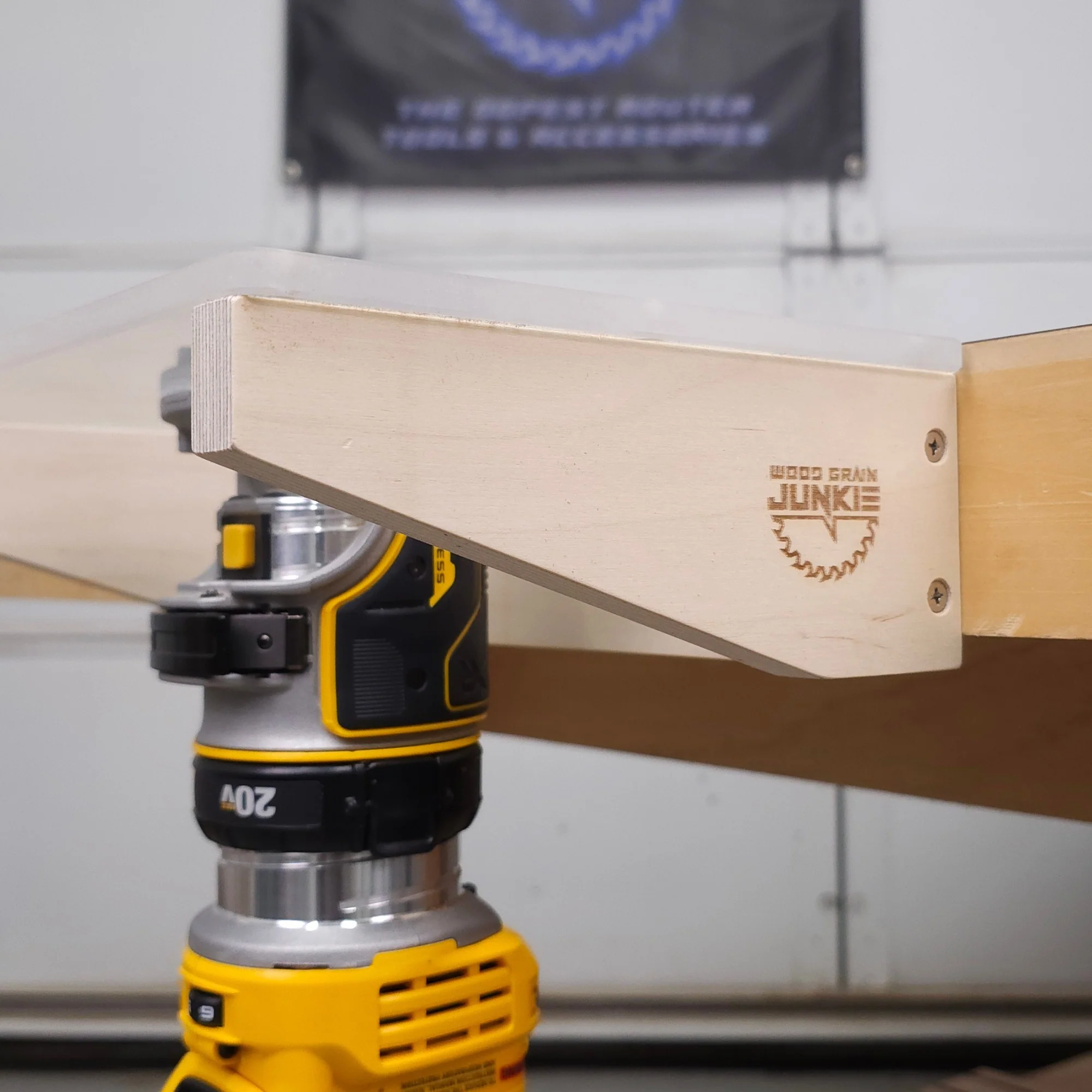 Baltic Birch Mounting Bracket for Trim Router Table Plate - Image 4