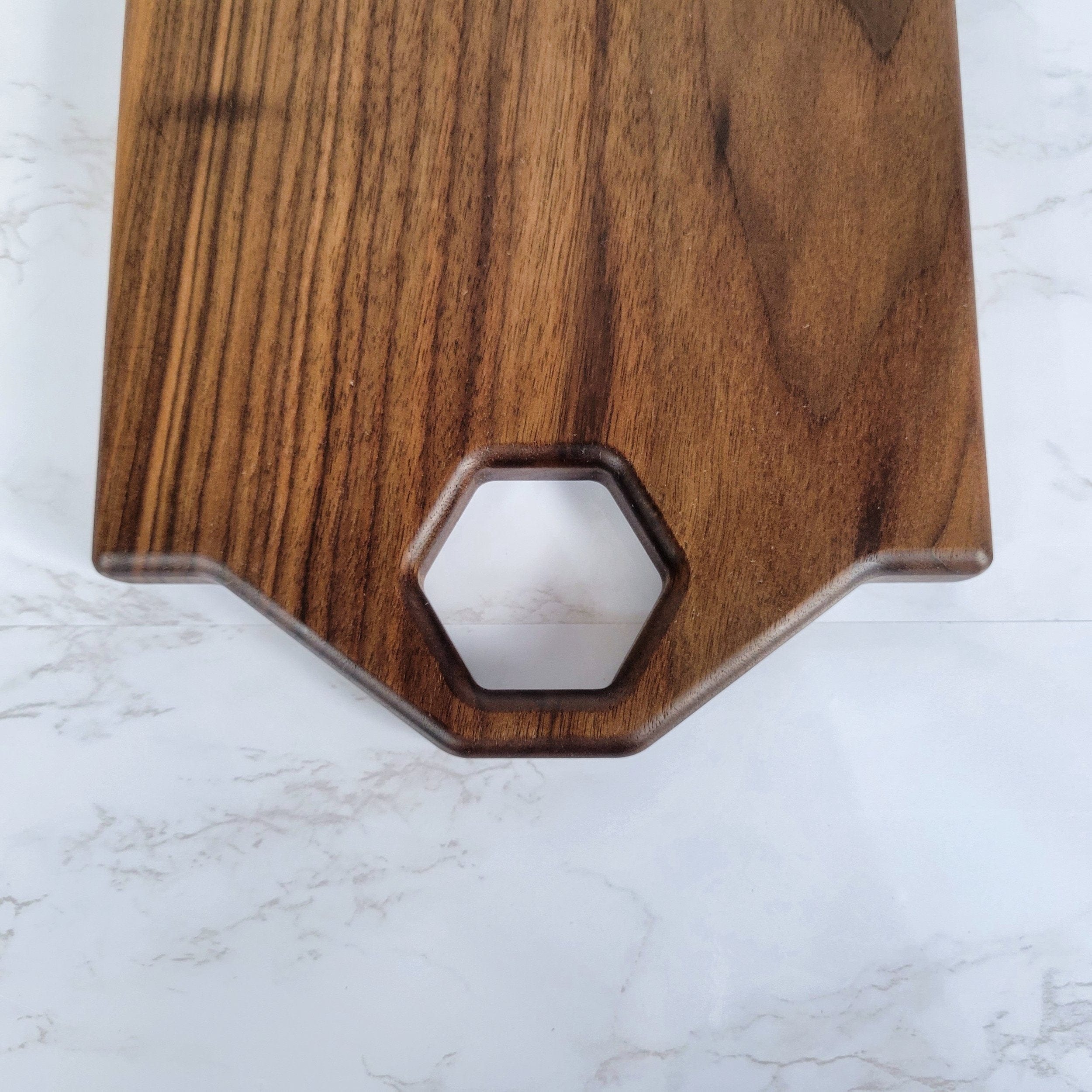Honeycomb Handle Black Walnut Cutting Board - Image 5