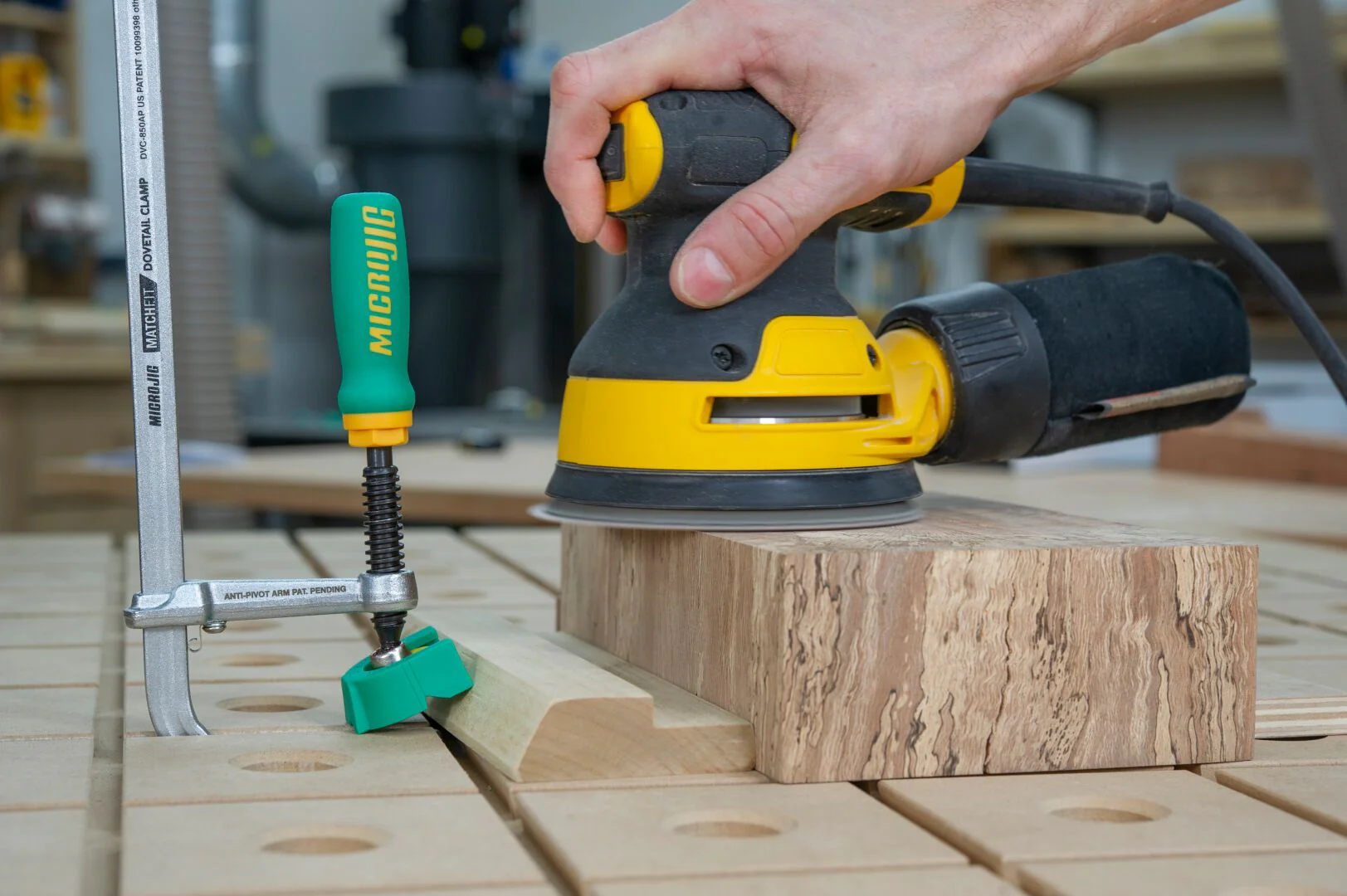 MicroJig MatchFit Dovetail Track Clamp AP - Image 6
