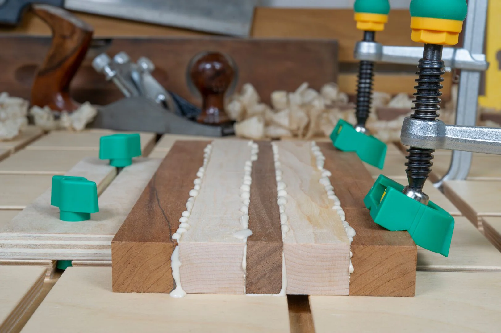 MicroJig MatchFit Dovetail Track Clamp AP - Image 7