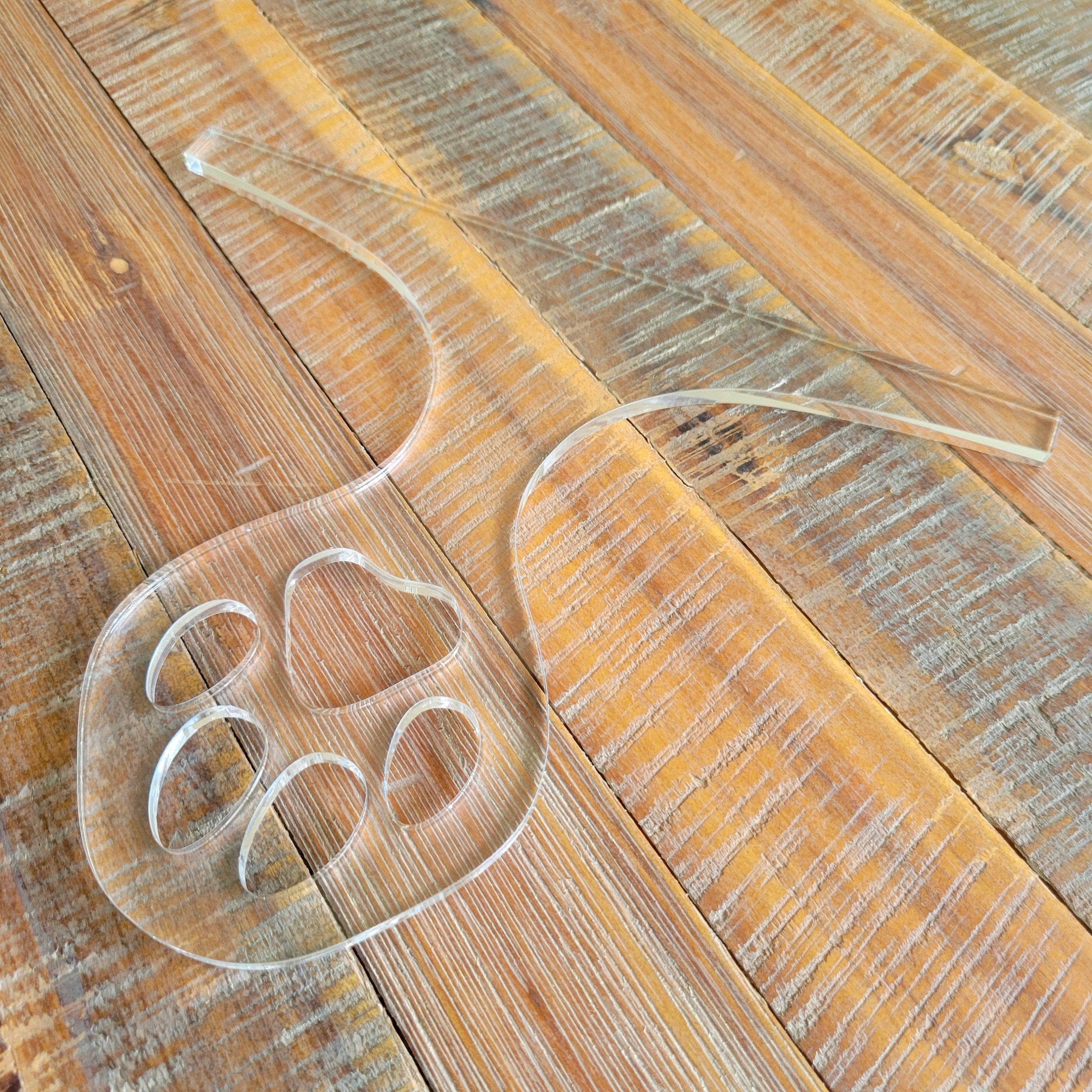 Paw Print Charcuterie Board Handle Acrylic Router Template - Image 3