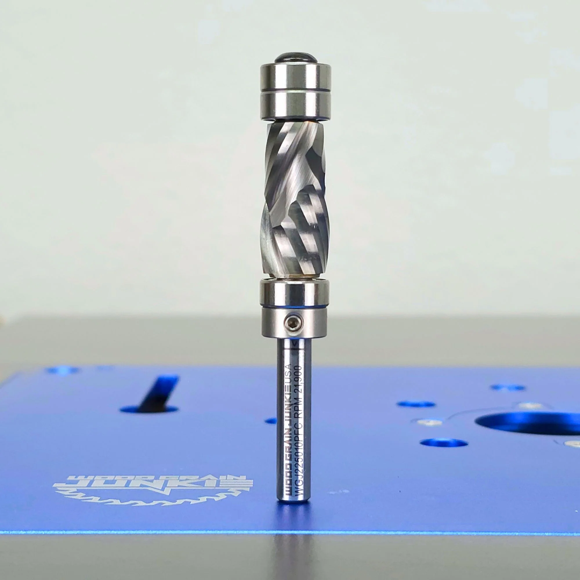 ShurCut Carbide Head Compression Pattern Flush-Trim Bit – 1/4″ Shank, 1/2″ Dia, 1″ Cut Length - Image 4